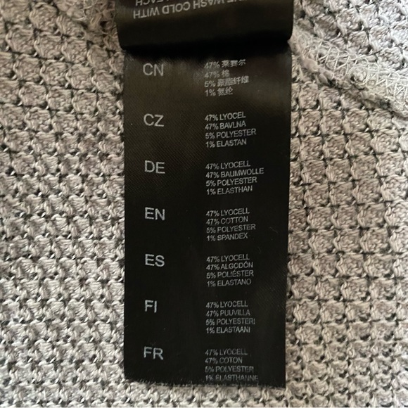 Kuhl long sleeve thermal v-neck top - Picture 6 of 7